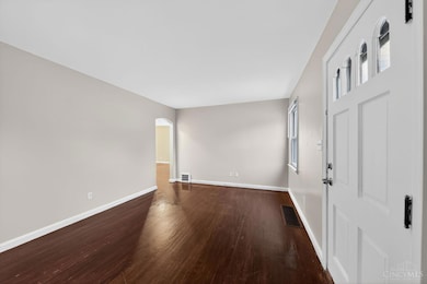 4734 Prosperity Place, Cincinnati, OH 45238 - photo 6