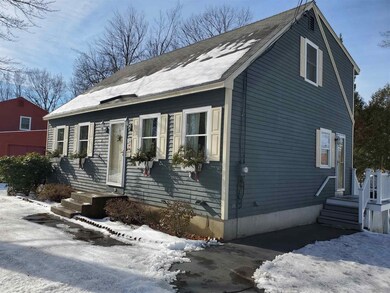 31 Howe St, Rochester, NH 03867 - photo 2