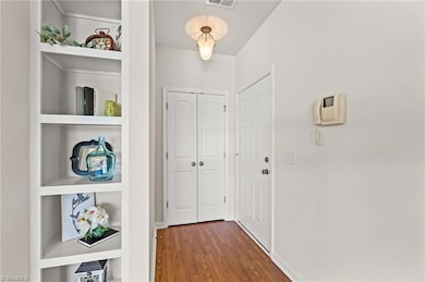 5425 Forester Dr unit 3A, High Point, NC 27265 - photo 7