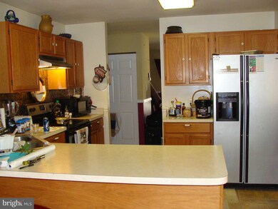 16846 Francis West Ln, Dumfries, VA 22026 - photo 7