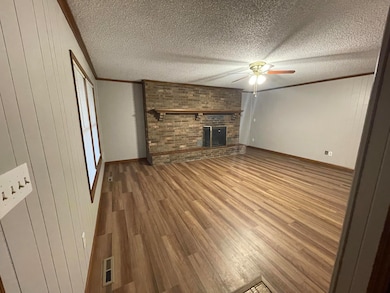 1631 E Lark St, Springfield, MO 65804 - photo 5