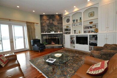 Spacious, front to back living room...