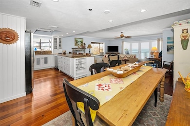 2300 Beach Trail unit 5, Indian Rocks Beach, FL 33785 - photo 3