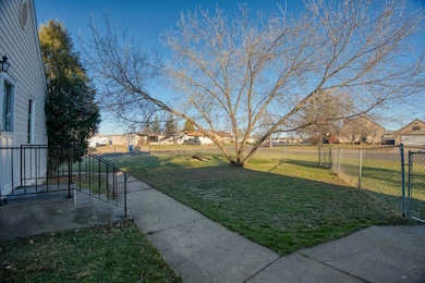 2714 Diane Ln, Hibbing, MN 55746 - photo 6