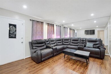 847 Meadow Rock Dr, Stone Mountain, GA 30083 - photo 5