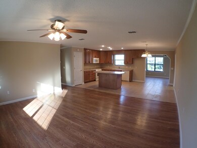 5855 Houston Ln, Crestview, FL 32539 - photo 2