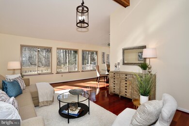 14908 Talking Rock Ct, North Potomac, MD 20878 - photo 4