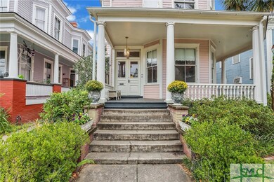 208 E 38th St, Savannah, GA 31401 - photo 4