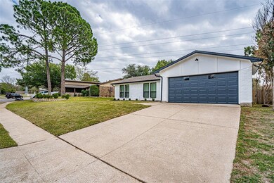 Gorgeous curb appeal!