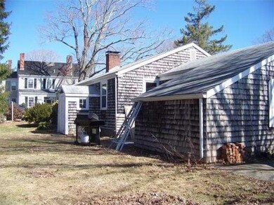 8 Summer St, Kingston, MA 02364 - photo 3
