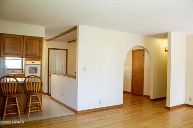 409_24th_Ave_N-15