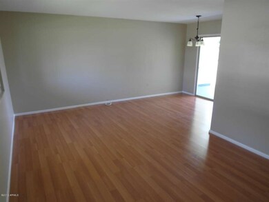 Family  / Dinning area