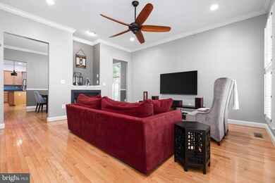 7002 Memorial Heights Dr, Alexandria, VA 22306 - photo 5