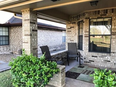 240 Rebecca Dr, Alamo, TX 78516 - photo 4