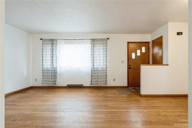 441 Upland Ave, Iowa City, IA 52245 - photo 6