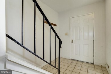 4228 Cloudberry Ct, Burtonsville, MD 20866 - photo 2