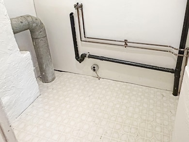 10 Gerald Ct unit 2, Cherry Valley, MA 01611 - photo 5