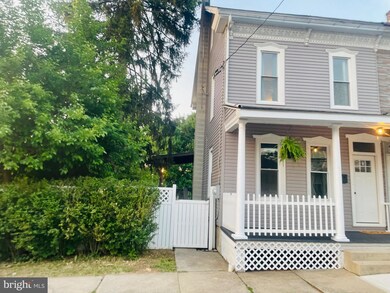 337 W High St, Womelsdorf, PA 19567 - photo 2