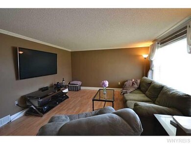 853 Remington Dr, North Tonawanda, NY 14120 - photo 6