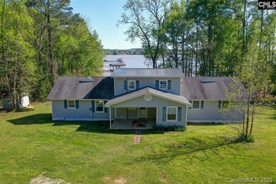 2525 Harbor View Rd, Camden, SC 29020 - photo 2