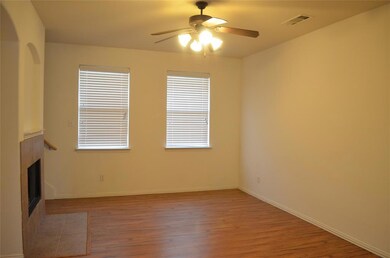 10113 Hanover Dr, Providence Village, TX 76227 - photo 3