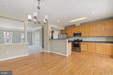 12821 Clarks Crossing Dr, Clarksburg, MD 20871 - photo 7