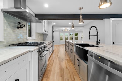 38 Mill St, Dennis Port, MA 02639 - photo 4