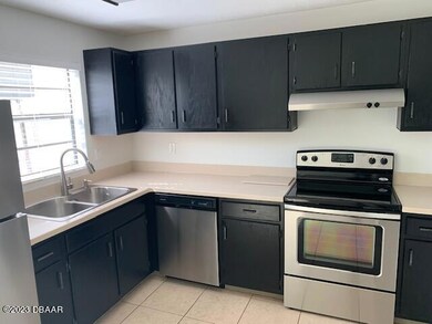K7 Kitchen.jpg2