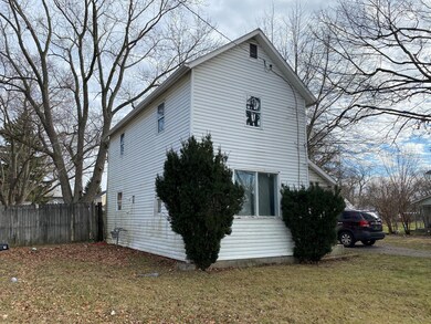 486 Thompson St, Marion, OH 43302 - photo 2
