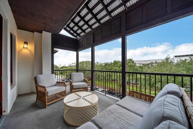 46 N Barrett Square Unit 303