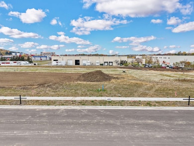 304 Michelle Ln, Cottage Grove, WI 53527 - photo 3