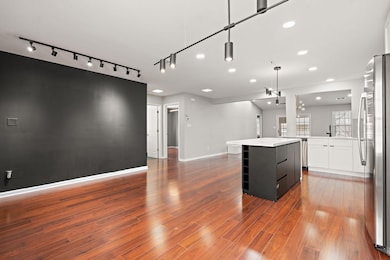 1614 Golden Oak Dr, Crown Point, IN 46307 - photo 6