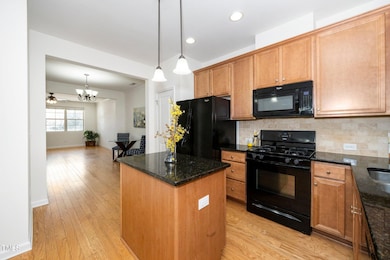 746 Wickham Ridge Rd, Apex, NC 27539 - photo 3