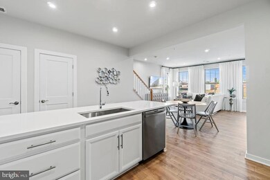 209 Park Central Terrace unit A, Manassas Park, VA 20111 - photo 6