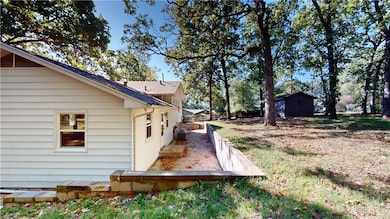 1020 S Adams St, Nevada, MO 64772 - photo 7