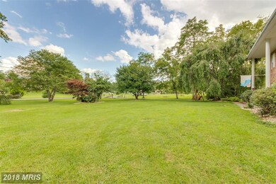 279 Chenoweth Dr, Bunker Hill, WV 25413 - photo 5