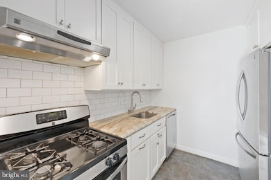 10572 Twin Rivers Rd unit D1, Columbia, MD 21044 - photo 5