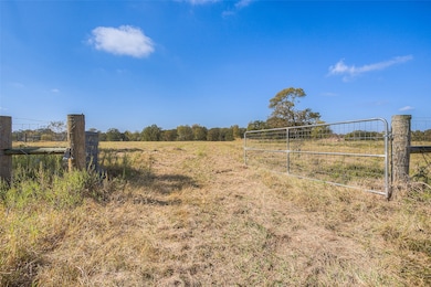 Gated entrance from Linda Lane.