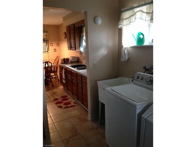 312 Thelma Dr, Sheffield Lake, OH 44054 - photo 5