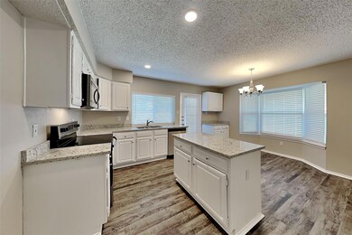 2209 Sequoia Ln, Bedford, TX 76021 - photo 3