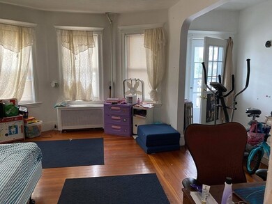 37 Henry St unit 2, Somerville, MA 02145 - photo 3