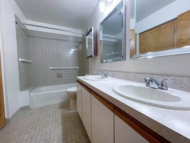 35 Webster St unit 301, Boston, MA 02128 - photo 5