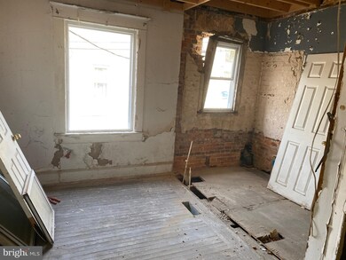 2210 Ashton St, Baltimore, MD 21223 - photo 5