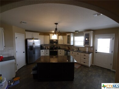 3421 Plains St, Copperas Cove, TX 76522 - photo 4