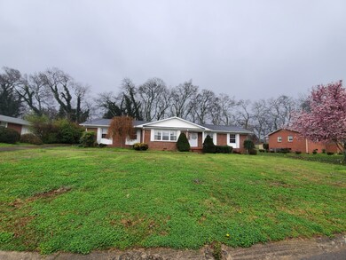 424 Dow Dr, Shelbyville, TN 37160 - photo 3