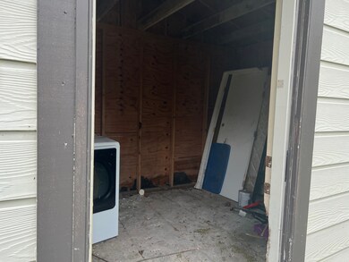 8602 Prairie View Dr, Houston, TX 77088 - photo 6