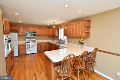 224 N Timber Ridge Rd, Cross Junction, VA 22625 - photo 5