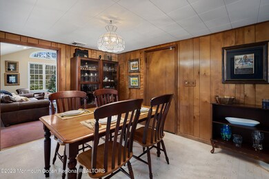 11-Dining 1B