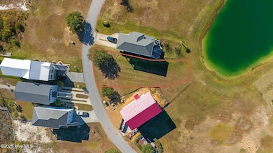 704 Cannonsgate Dr, Newport, NC 28570 - photo 7