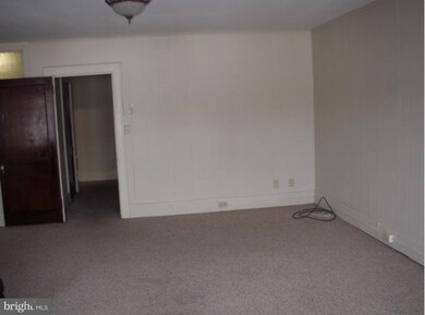 68 E Main St unit 3FW, Waynesboro, PA 17268 - photo 6